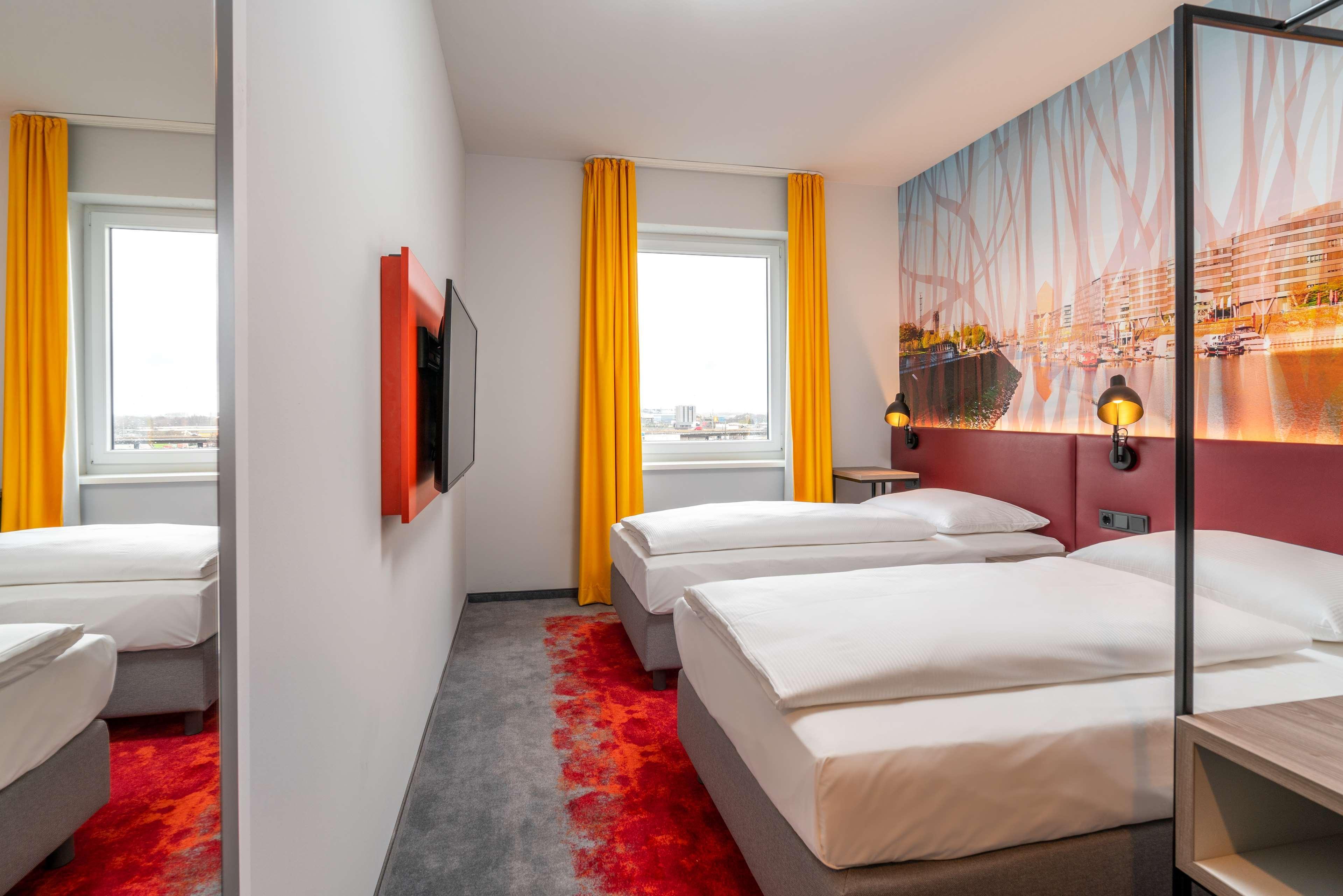Отель Campanile Frankfurt Offenbach Экстерьер фото
